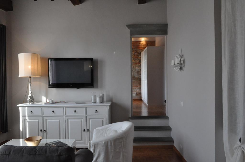 Borgo San Frediano - Flo Apartments Firenze Bagian luar foto